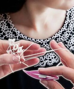 Shuttle háčkovací nástroj